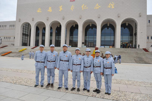 点击在新窗口中打开