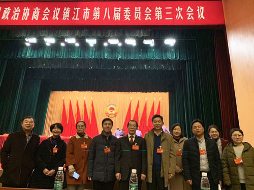 点击在新窗口中打开