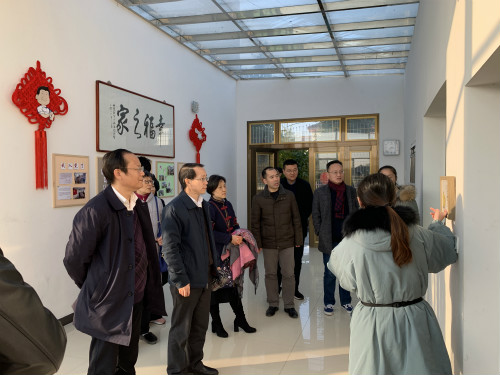 点击在新窗口中打开
