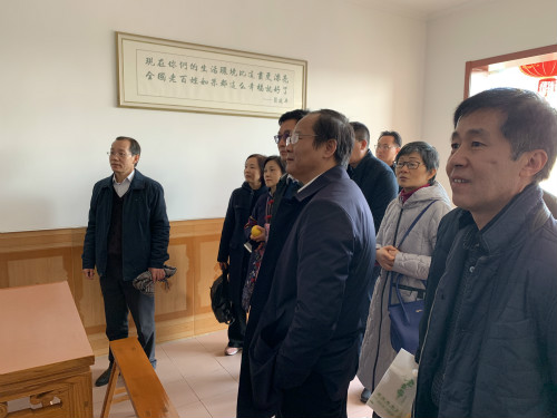 点击在新窗口中打开