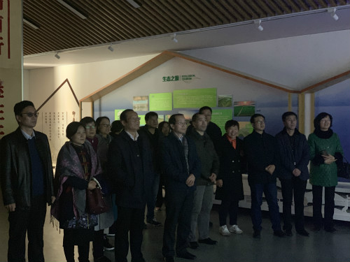 点击在新窗口中打开