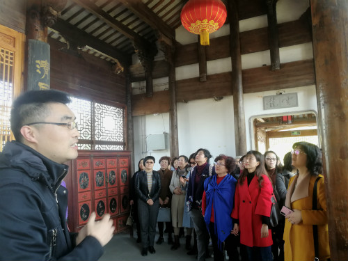 点击在新窗口中打开