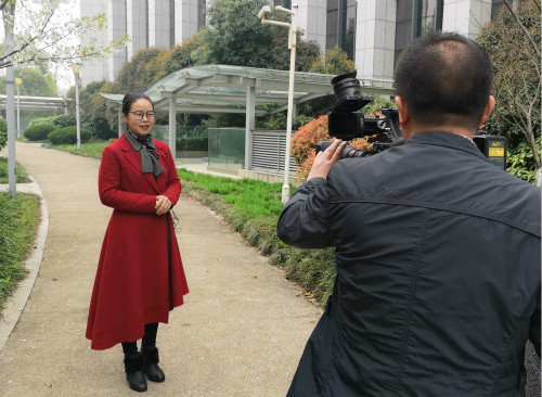 点击在新窗口中打开