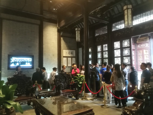 点击在新窗口中打开